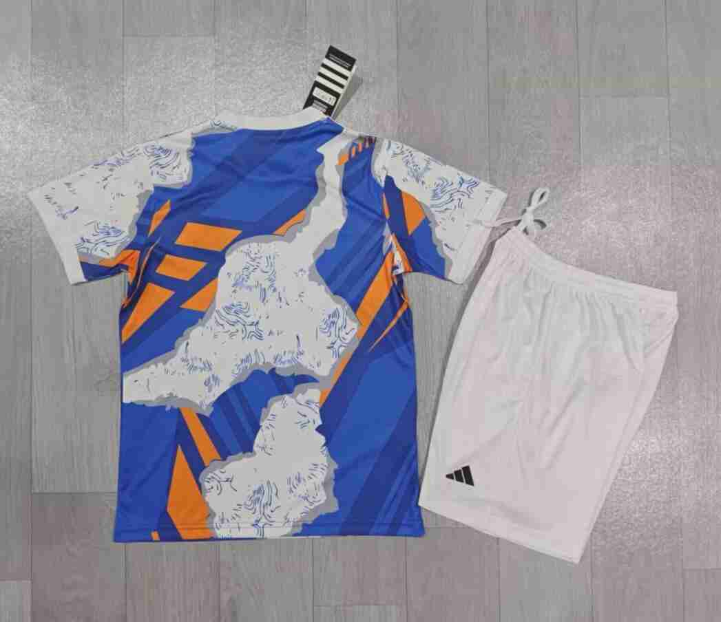 Camiseta Real Madrid Conjunto Niños Especial 2025 2026_1