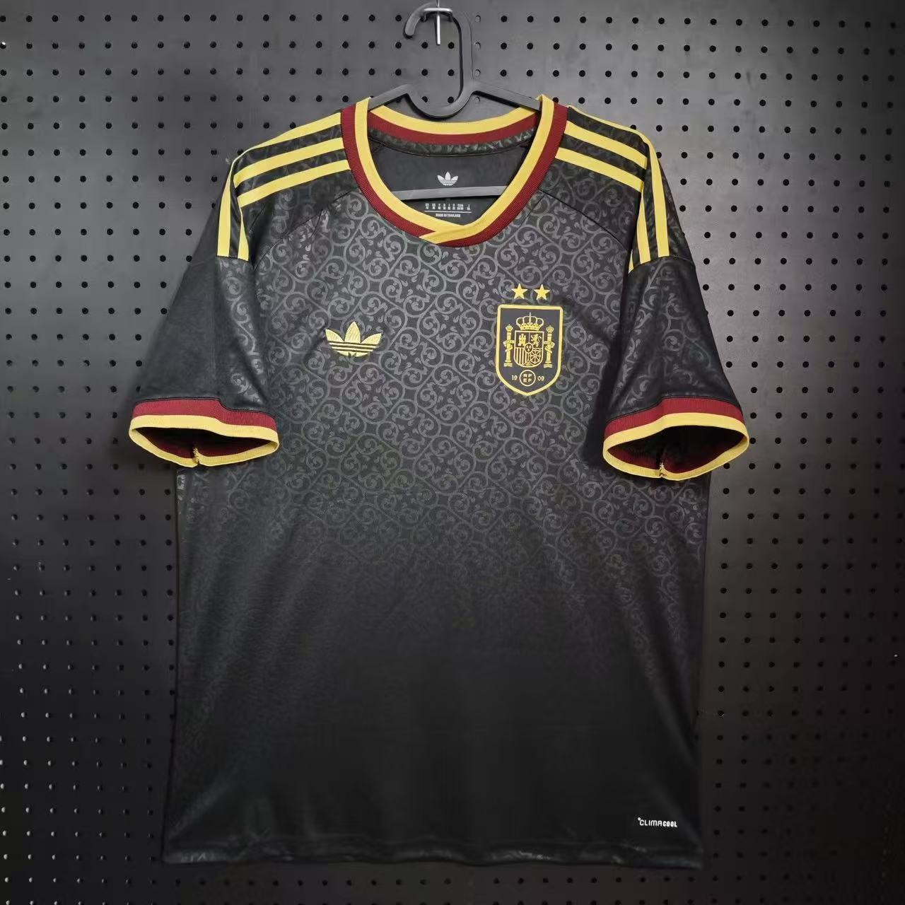 Camiseta Especial 2-Star España 2026 2027 Negro-Versión Hincha Camiseta Especial 2-Star España 2026 2027 Negro-Versión Hincha