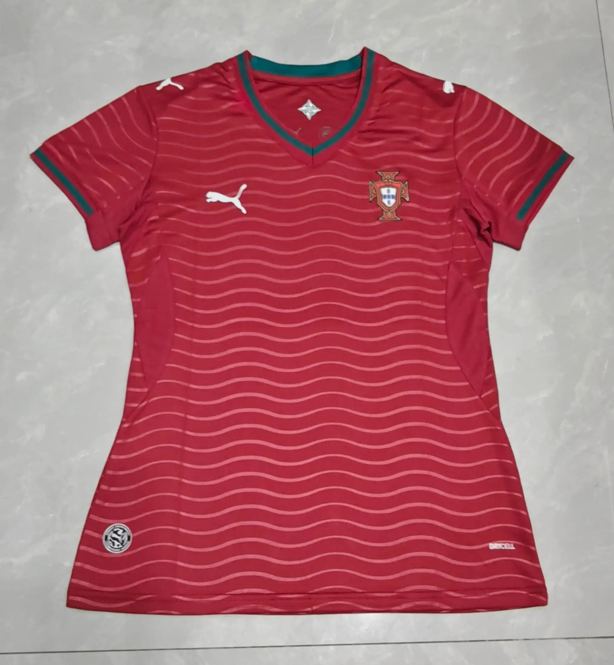 Camiseta Primera Portugal Mujer 2026 2027-Versión Hincha Camiseta Primera Portugal Mujer 2026 2027-Versión Hincha