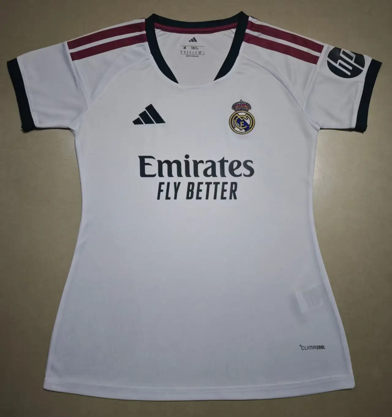Camiseta Primera Real Madrid Mujer 2026 2027-Versión Hincha Camiseta Primera Real Madrid Mujer 2026 2027-Versión Hincha